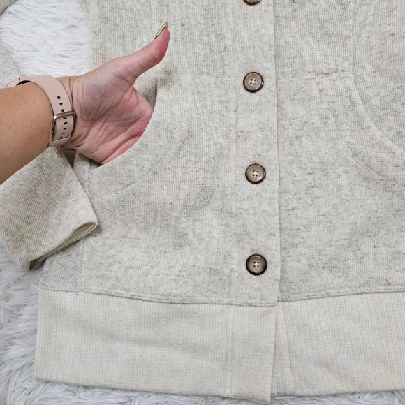 Mountain‎ Hardwear Women's Sarafin Oatmeal Button Up Wool Blend Sweater. Size XS - Picture 3 of 8